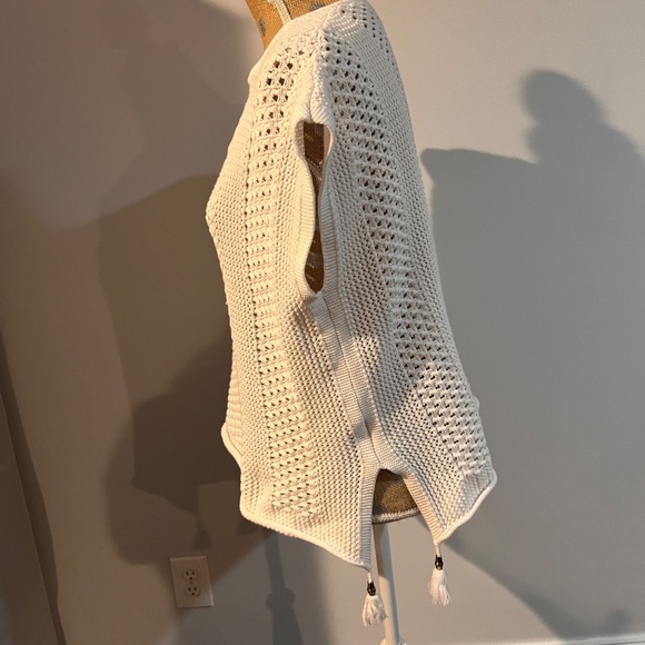 Lilly Pulitzer Renee Poncho Crochet Top Tassel Coverup Pullover - Picture 2 of 7